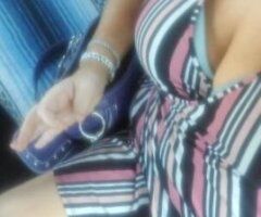 🔥 Buxom Beauty Ready for Fun! 💋💦 Come Ignite the Night! 🍑