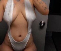 sexy persia foriegn doll tight wett 💦😻 READ BEFORE CONTACTING ME ONLY IN TOWN FOR COUPLE OF DAYS