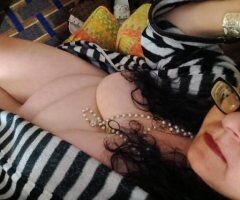 ✨ Damsel in Distress Ready for Fun! 💋🍑🔥 - Image 3