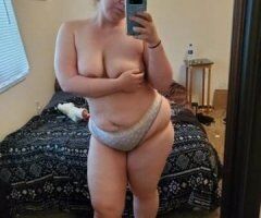 🔥😘Hot Mama Ready For Fun!💋💦 Let’s Play!🍑🚗 - Image 2