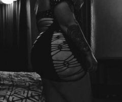 Sweet Southern Peach 🍑 Ready for Some Fun? 💦🔥 - Image 2