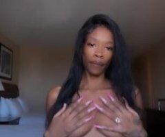 💋✨ Petite Pleasure Awaits – Don't Miss Out! 🍑💦 - Image 2