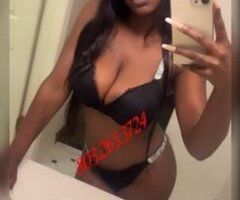 Sweet & Petite Playmate Ready for Fun! 💋🔥💦 - Image 2