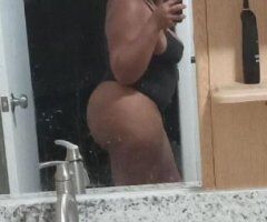 THICK & READY TO PLAY 💦🍑🔥 YOU IN? 😘😻 - Image 2