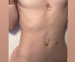 Sweet & Petite Temptation in the Valley 🍭💋🔥 - Image 5
