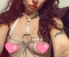 🩷NEW TO TOWN READY TO PLAY🩷 - Image 2