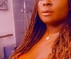 💋🔥 Sensual Escape with a Curvy Dream! 💦🍑 - Image 6