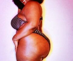 💋🔥 Sensual Escape with a Curvy Dream! 💦🍑 - Image 9