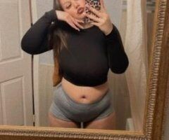 🔥 Hot Latina Mami in Galveston! 🍑💋 Let's Heat Things Up! 💦✨ - Image 2