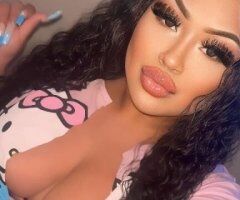 Slip into Paradise, King! 💦🔥🍑 - Image 9