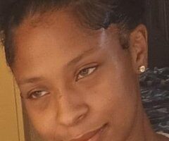 🍑 Dive into Pleasure with My Deep Throat Skills! 💦🔥