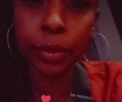 🍑 Dive into Pleasure with My Deep Throat Skills! 💦🔥 - Image 3