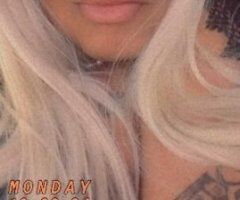 All That Ass & More! 💦🍑🔥 - Image 4