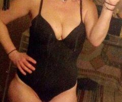 🔥 Busty Blonde Beauty Ready to Play! 💋💦 - Image 4