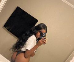 🔥 Petite Ebony Goddess Awaits! 💦💋 Let's Make Dreams Come True 😍