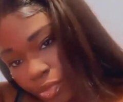 🔥 Chocolate Baddie Ready to Play! 🍑💦💋 - Image 4