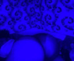 Thick & Tempting 💦💋 Ready for You! 🍑🔥 - Image 3