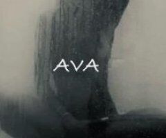 Stop Right Here, Gorgeous! 💋🔥🍑