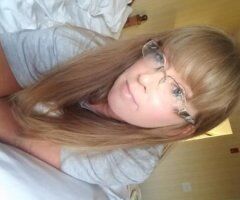 🔥💋 Tempting Texas Treat: Red-Hot MILF Awaits! 💦🍑 - Image 4