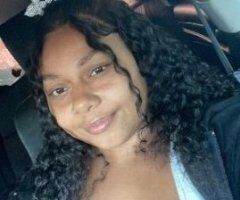 Pleasure Awaits 🍑💦✨ Let’s Create Sparks Together! 😘🔥 - Image 2