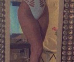 Curvy Cutie Ready for Fun! 💋🔥🍑