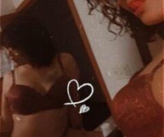 Morning Playtime? Let’s Make a Splash! 💦💋🔥