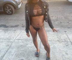 🔥 Let’s Get Wet & Wild This Weekend! 💦🍑😘 - Image 4