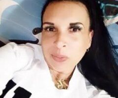 🔥 Cubanita Caliente Awaits You! 💦🍑😘 - Image 3