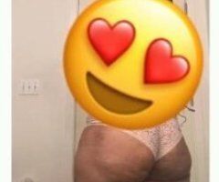 Let’s Heat Things Up in Seattle! 💦🔥🍑