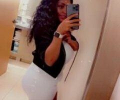 🔥 Dive into Pleasure with Coco & Layla! 💋🍑💦 - Image 3