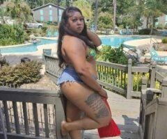 Thick Chocolate Dream 💋🔥 Ready to Party? 🍑😘