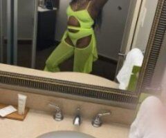 🔥 Dayton's Ebony Goddess Awaits 💋🍑💦 - Image 8