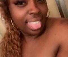 Dive Into Fun with Lolo 🍑💦🔥 - Image 3