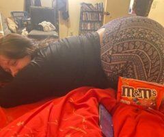 Unleash Your Wild Side with a Temptress 💋🔥