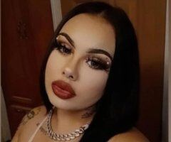 🔥 Luhrina Da Baddie Ready to Play! 💦🍑😘 - Image 3