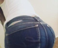 🌟 Dive into Pleasure! Sensual Massage Awaits 💦💋🔥 - Image 4