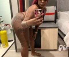 Hot Escape from the Winter ❄️🔥💋