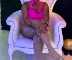 🔥 THICK & TASTY Ebony Temptress Awaits YOU! 💦🍑😈 - Image 5