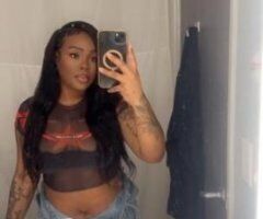 💦 Indulge in My Sweet Softness 🍑🔥 Ready for Some Fun? 😘