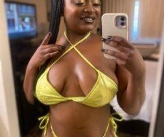 Curvy Stallion Ready to Please 💋🍑🔥 Let's Have Some Fun!