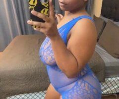 Curvy Brownskinned Goddess Awaits You 🍑💦🔥