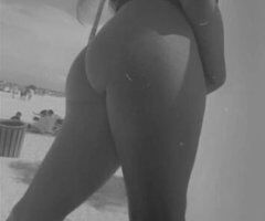 nice, tight, wet 😻 & even better head 👌🏾