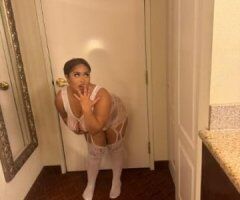 Sizzling Saturday with KandySweetz🍫 & Ms. Cakkes🍑🔥💦 - Image 3