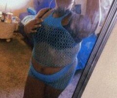 💦 Dive Into Pleasure With Kharmyn 💋🍑🔥 - Image 5