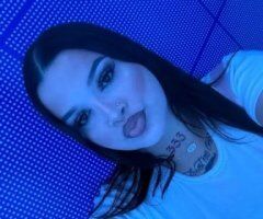 🍑 Juicy Temptation Awaits! 😘🔥 - Image 8