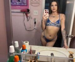 🍑 Juicy Temptation Awaits! 😘🔥 - Image 12