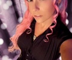 Della's Tempting Charm Awaits 💋🍑🔥 - Image 3