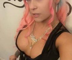 Della's Tempting Charm Awaits 💋🍑🔥 - Image 8