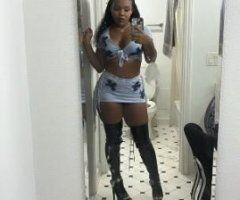 Ready for Wild Fun? 😘💦 Let's Play, Denver! 🍑🔥 - Image 3