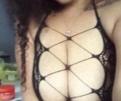 Honey's Sweet Escape 💦💋🍑 Let’s Play, Babe! 🔥😘 - Image 5